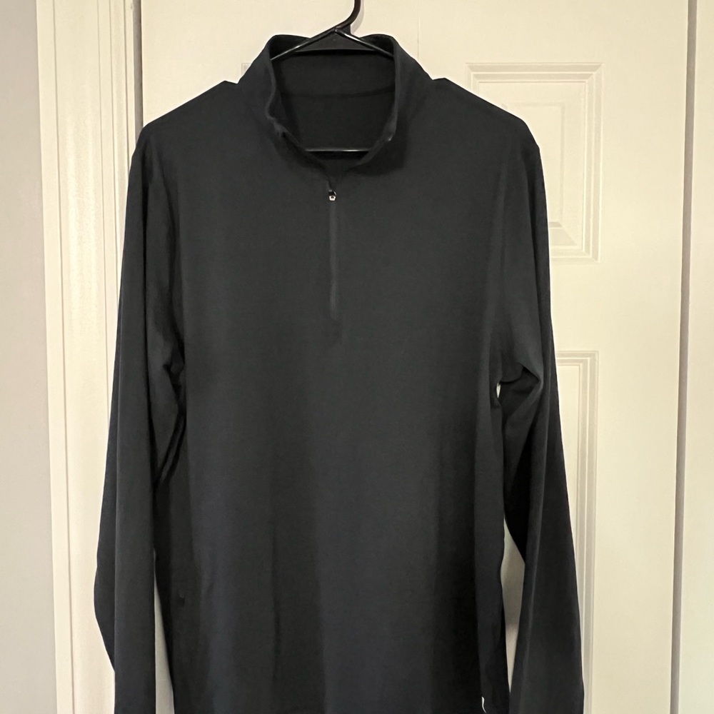 XL Vuori Ease Performance Half Zip in Dark Blue